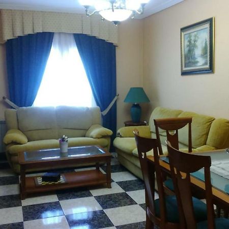 Apartamento Turistico Antigua Universidad Almagro Exterior foto