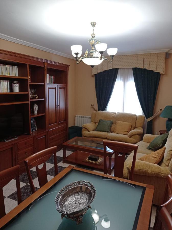Apartamento Turistico Antigua Universidad Almagro Exterior foto